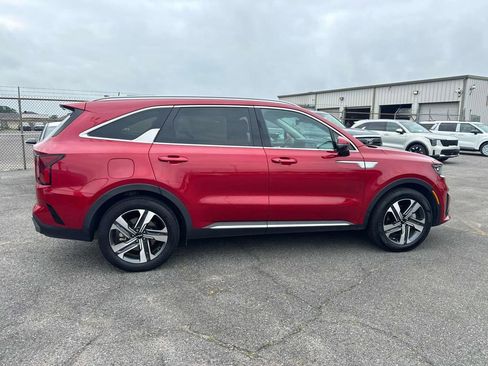 Certified 2022 Kia Sorento SX Prestige AWD/4WD image 9