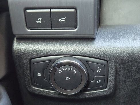 Used 2019 Ford Expedition Max Platinum image 21