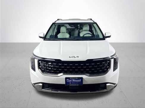 New 2026 Kia Carnival SX FWD image 3