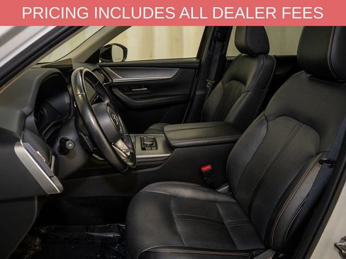 Used 2025 MAZDA CX-70 3.3 Turbo w/ Preferred Package AWD/4WD image 12