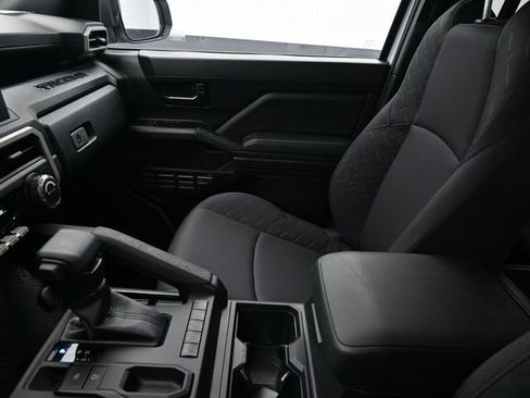 Used 2024 Toyota Tacoma SR image 13