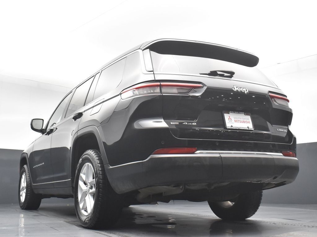 Used 2022 Jeep Grand Cherokee L Laredo w/ Luxury Tech Group I AWD/4WD image 26