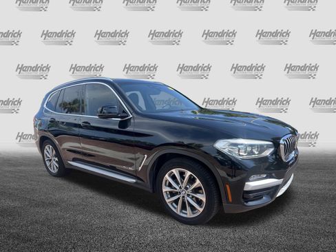 Used 2018 BMW X3 xDrive30i AWD/4WD image 2