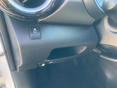 Used 2019 Nissan Kicks SV image 50