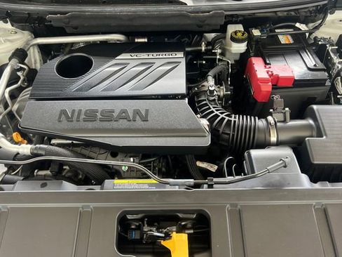 Used 2023 Nissan Rogue S image 24