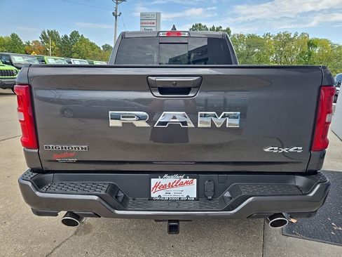 New 2026 RAM 1500 Big Horn AWD/4WD image 10