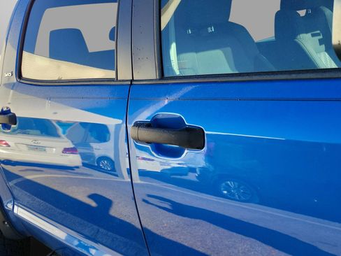 Used 2018 Toyota Tundra SR5 image 17