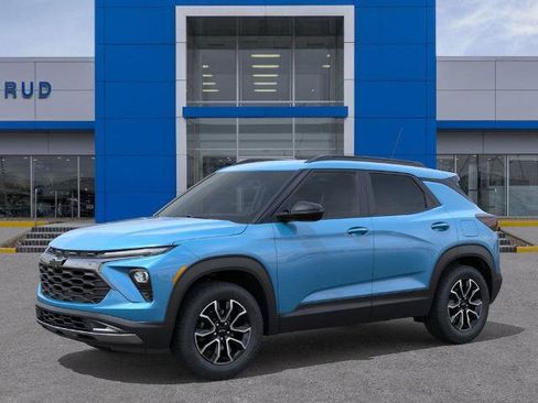 New 2026 Chevrolet TrailBlazer ACTIV image 2