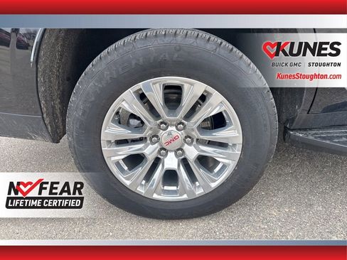 Used 2025 GMC Yukon Denali image 14
