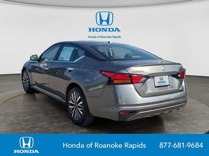 Used 2023 Nissan Altima 2.5 SV