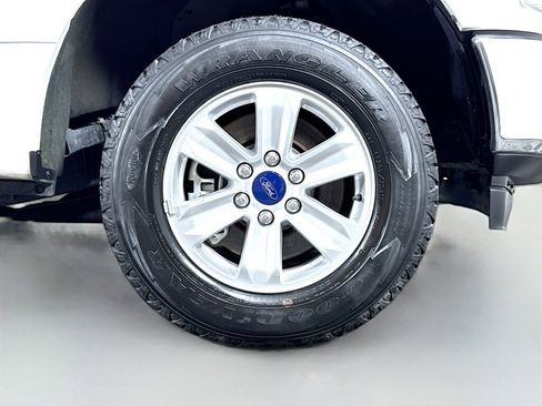 Used 2018 Ford F150 XLT w/ Equipment Group 301A Mid image 48