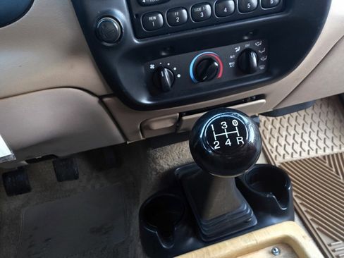 Used 1997 MAZDA B-Series Pickup B4000 4wd Se Manual, 5-spd V6, image 12