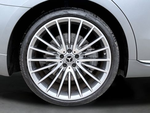 Used 2023 Mercedes-Benz S 580 4MATIC Sedan image 9