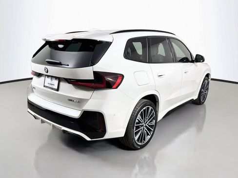 New 2026 BMW X1 xDrive28i w/ M Sport Package AWD/4WD image 5