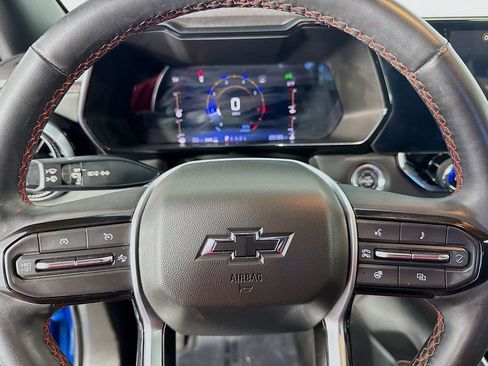 Used 2023 Chevrolet Colorado Z71 w/ Z71 Convenience Package 2 image 16