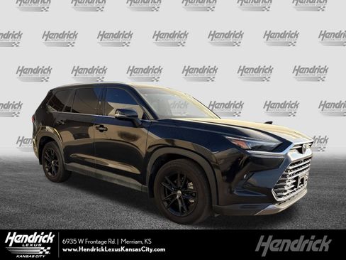 Used 2024 Toyota Grand Highlander Limited image 1