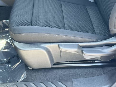 New 2026 GMC Canyon Elevation w/ LPO, Black Badging Package RWD image 22