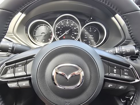 New 2025 MAZDA CX-5 AWD 2.5 S w/ Preferred Package image 11