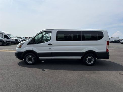 Used 2016 Ford Transit 150 XL RWD image 9
