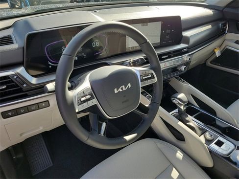 New 2025 Kia Telluride S image 24