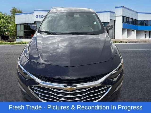 Used 2025 Chevrolet Malibu LT FWD image 9