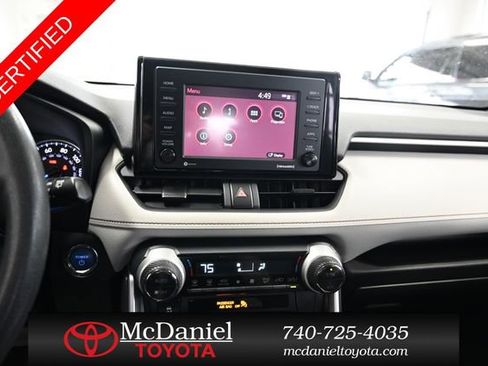 Certified 2020 Toyota RAV4 XLE w/ Convenience Package image 15