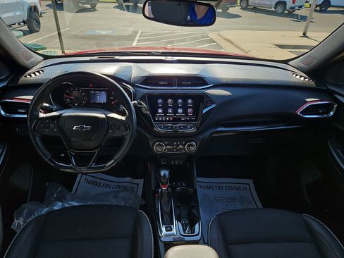 Used 2023 Chevrolet TrailBlazer RS w/ Convenience Package FWD image 6