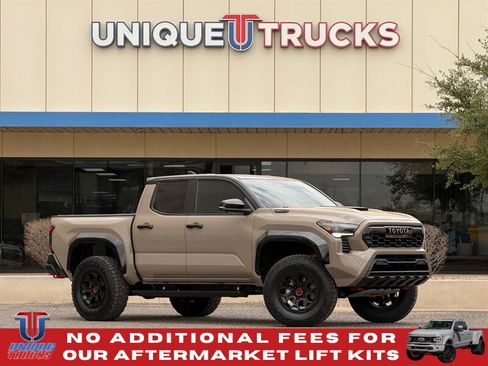 Used 2025 Toyota Tacoma TRD Pro AWD/4WD image 1