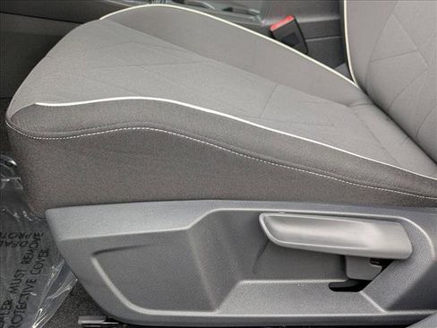 New 2025 Volkswagen Jetta Sport image 4