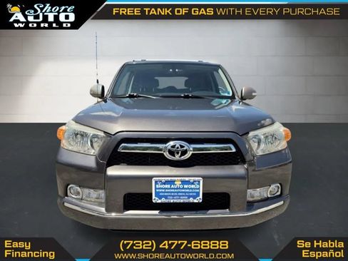 Used 2011 Toyota 4Runner SR5 w/ Convenience Pkg RWD image 2