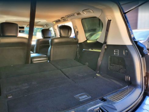 Used 2017 INFINITI QX80 4WD w/ Driver Assistance Package image 60
