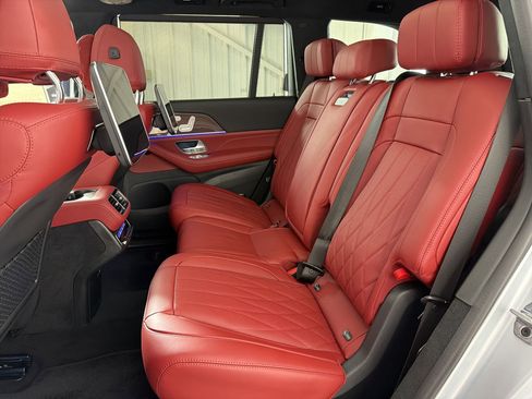 New 2026 Mercedes-Benz GLS 63 AMG 4MATIC image 15