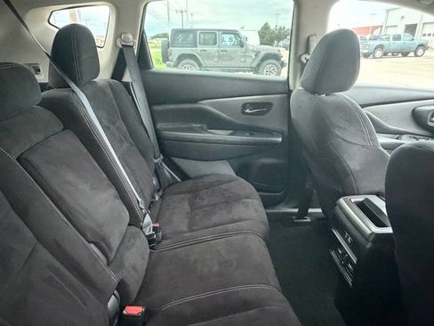 Used 2020 Nissan Murano SV AWD/4WD image 9