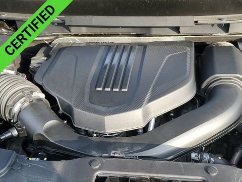 Used 2025 Chevrolet Traverse LT w/ Driver Confidence Package image 30