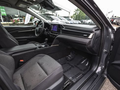 Used 2025 Toyota Camry LE FWD image 26