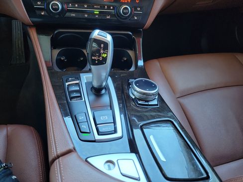 Used 2015 BMW 535i xDrive Sedan image 24