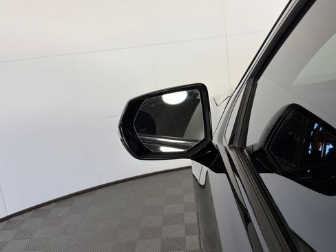 Used 2022 Cadillac Escalade Sport w/ Touring Package image 21