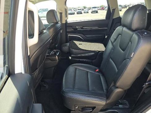 Used 2025 Kia Telluride S AWD/4WD image 11
