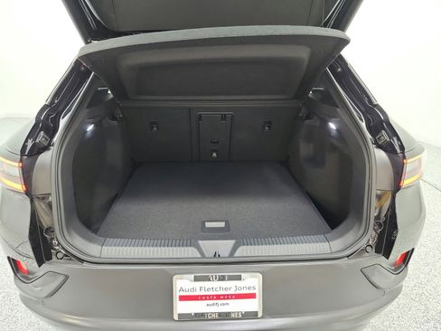 Used 2023 Volkswagen ID.4 S RWD image 18