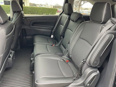 New 2026 Honda Odyssey Touring image 27