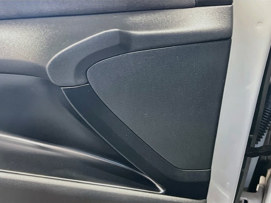 Used 2025 Hyundai Elantra N FWD image 19