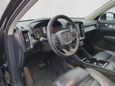 Used 2020 Volvo XC40 T5 Inscription w/ Protection Package Premier image 12