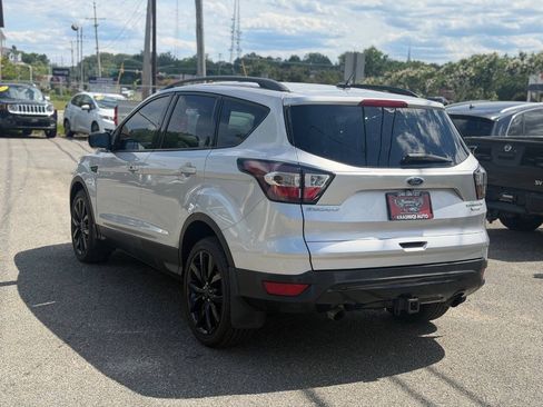 Used 2017 Ford Escape Titanium FWD image 8