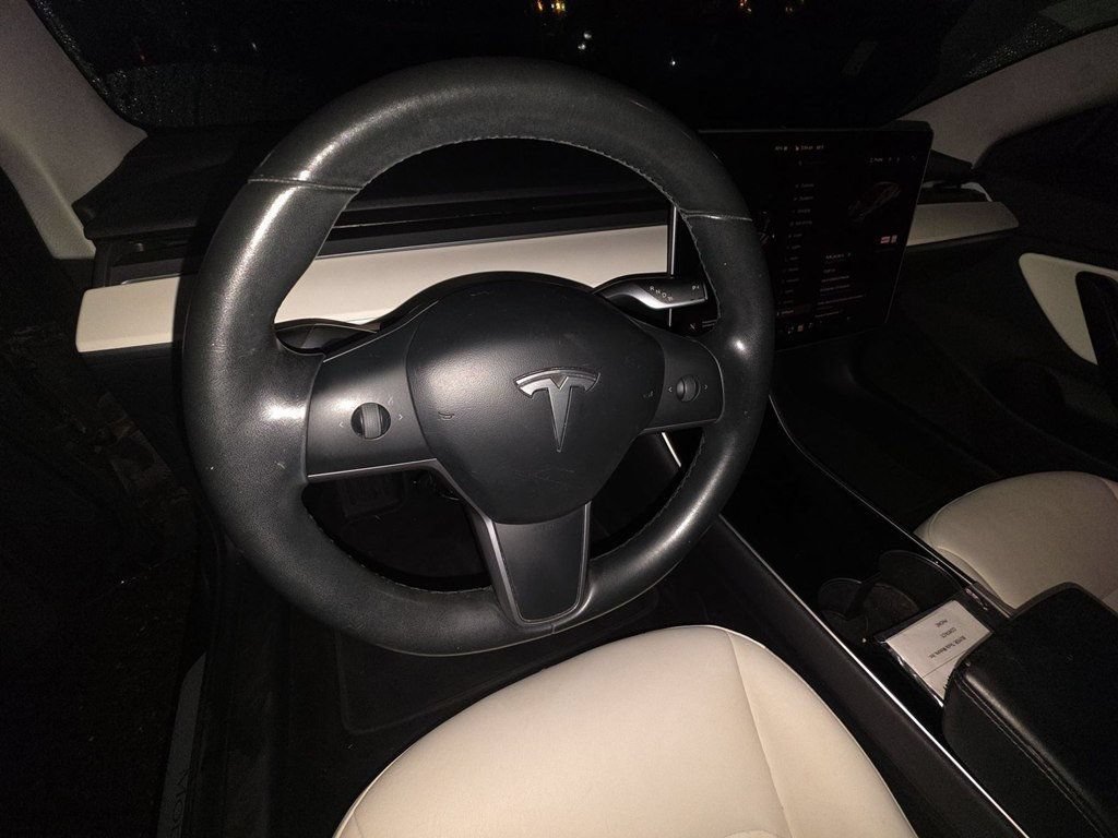 Used 2018 Tesla Model 3 Long Range RWD image 8