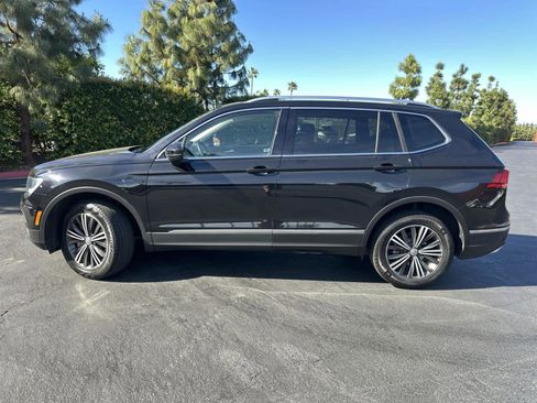Used 2019 Volkswagen Tiguan SEL image 3