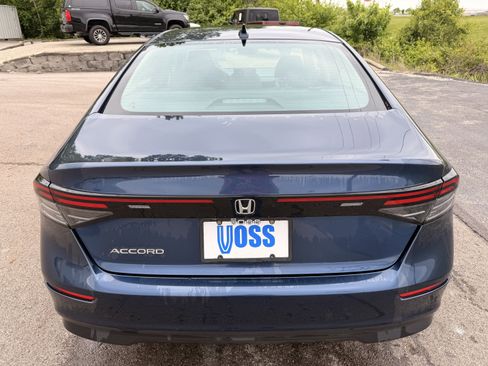 Certified 2024 Honda Accord EX image 4