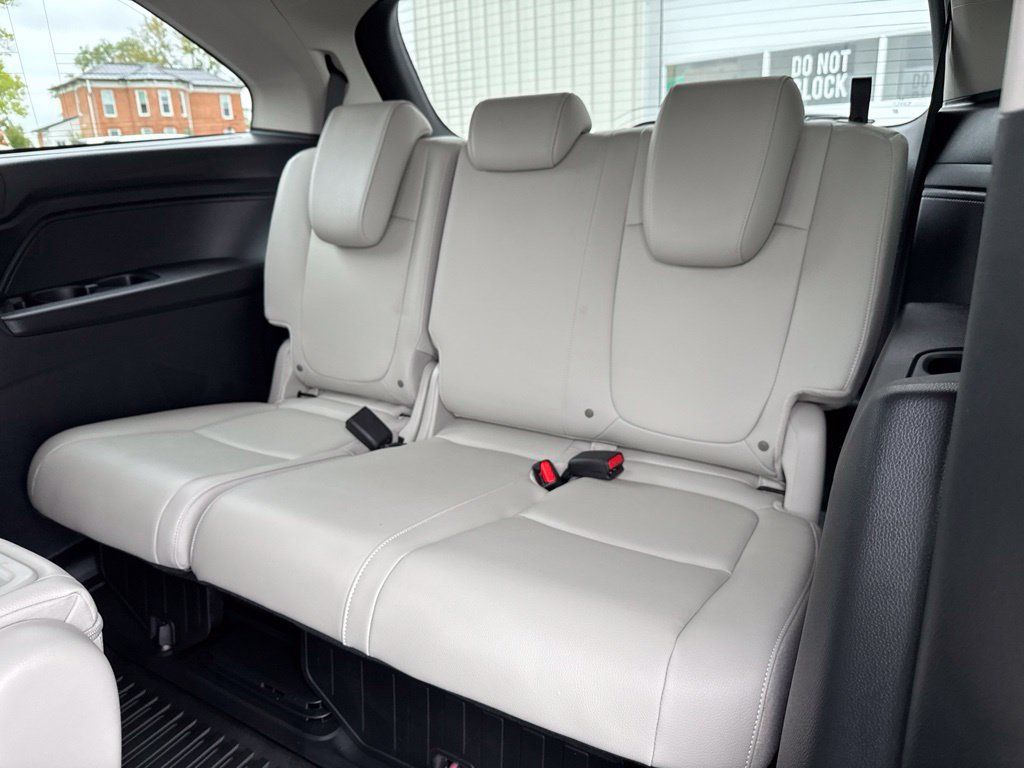 Certified 2026 Honda Odyssey EX-L image 35