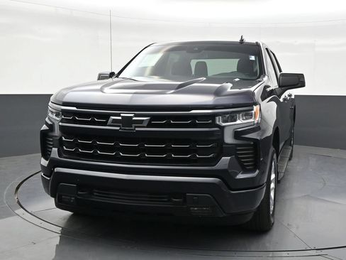 Used 2023 Chevrolet Silverado 1500 RST RWD image 8