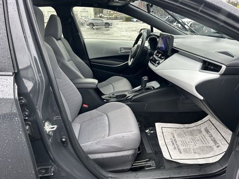 Certified 2024 Toyota Corolla SE w/ SE Package image 16