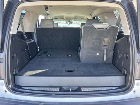 Used 2019 Chevrolet Tahoe LT image 9